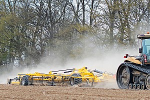 bodenarbeiten 338952504